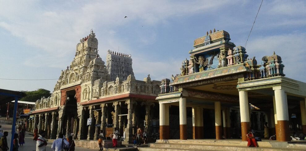 Best Arupadai Veedu Darshan Tour Bookings Agency in Chennai